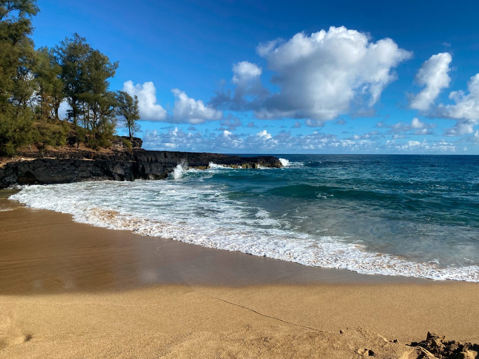 The Complete Kauai Packing List - Well Read Travels